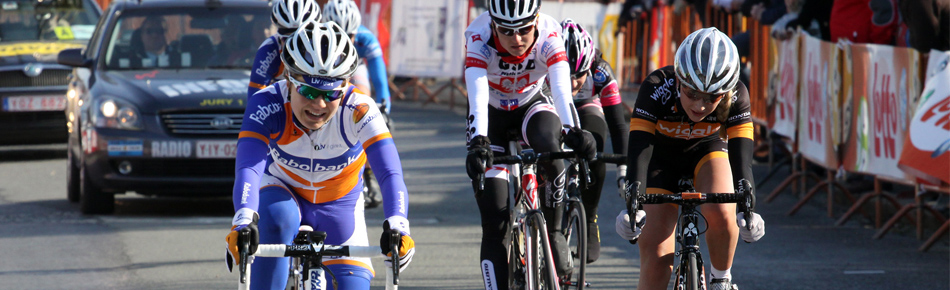 Laura Trott makes an aggressive Wiggle Honda Pro Cycling debut in GP Dottignies